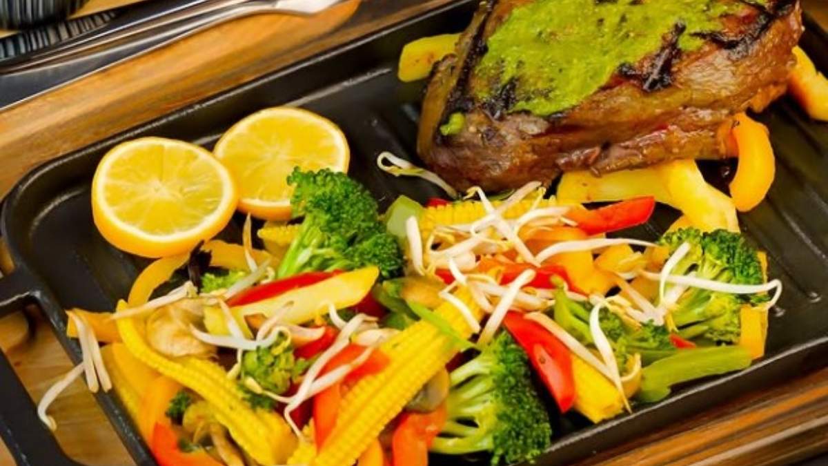 صبحانه سلف سرویس در پاسداران (عرفان لانژ)