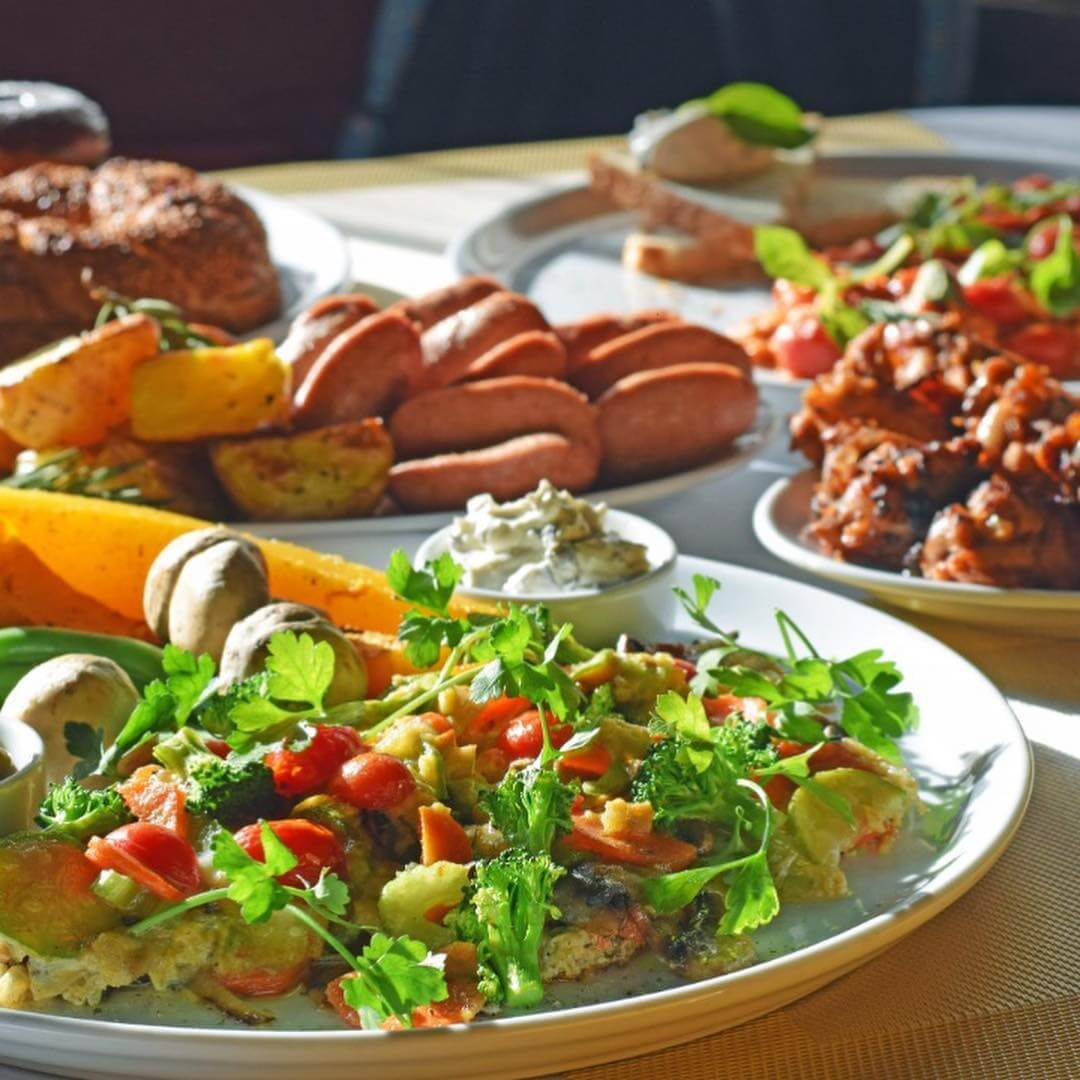 صبحانه سلف سرویس در تهران بلوط 3