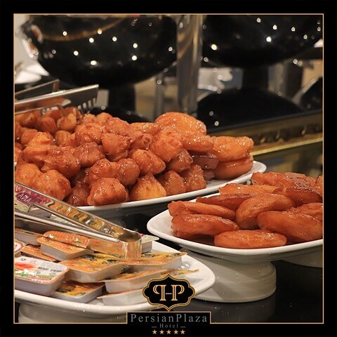 صبحانه سلف سرویس در تهران پرشین پلازا 1