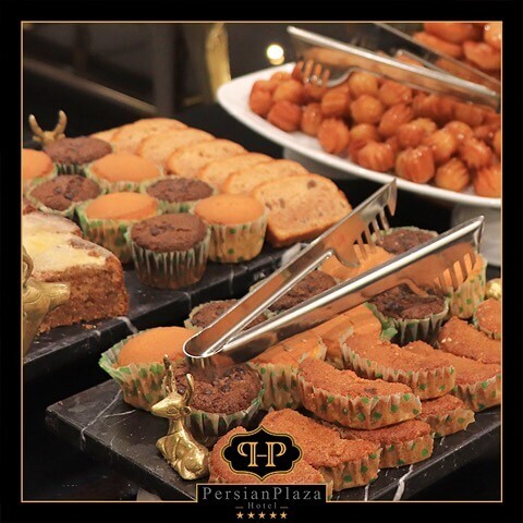 صبحانه سلف سرویس در تهران پرشین پلازا 3