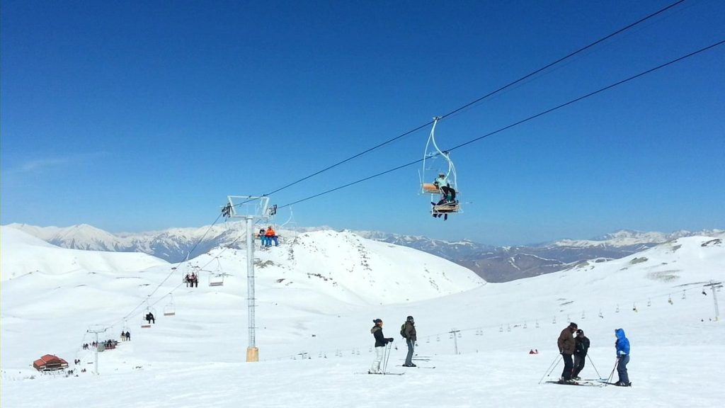 پیست توچال از تفریحات زمستان تهران