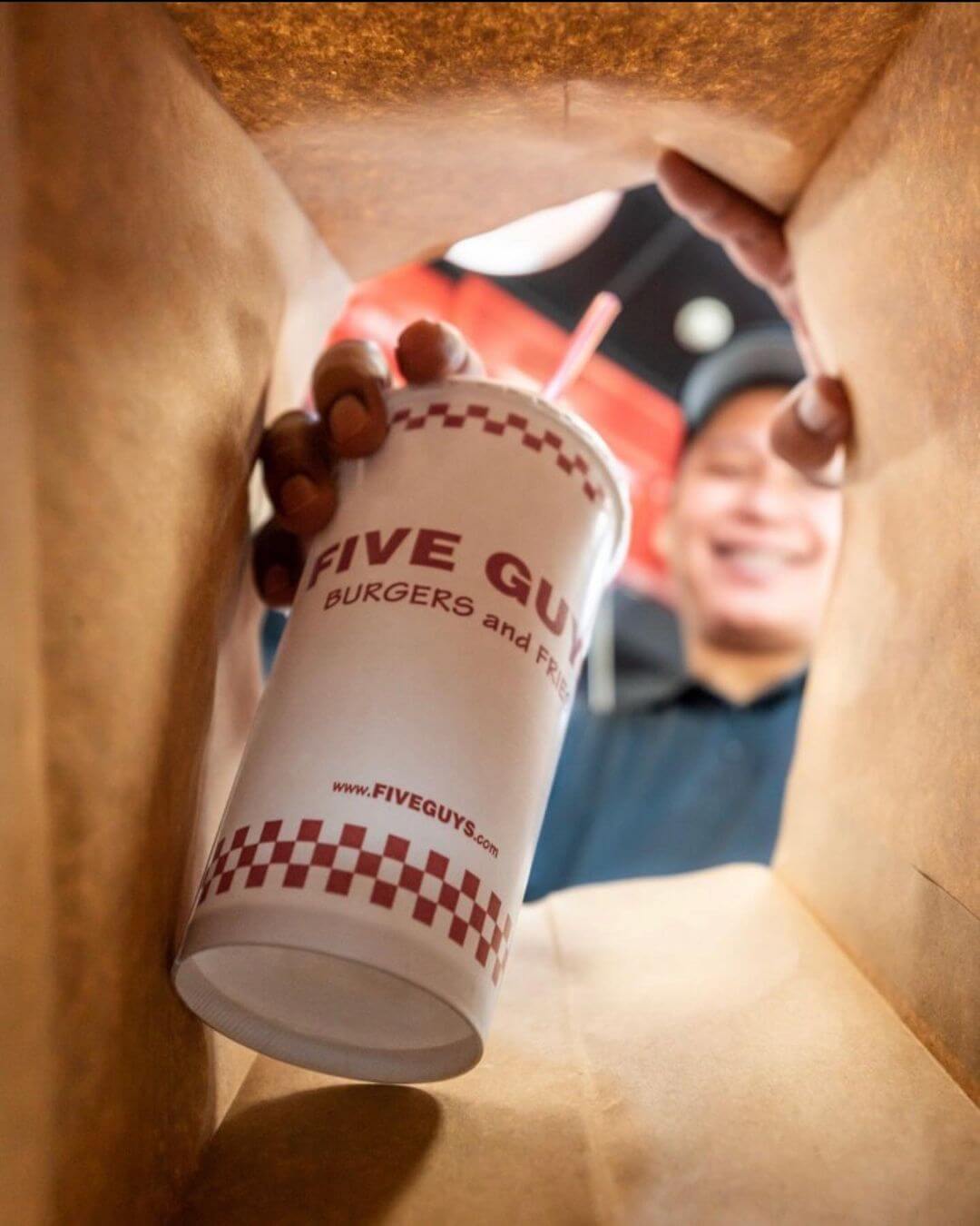 برگر فایو گایز-بهترین برگرهای شرق تهران