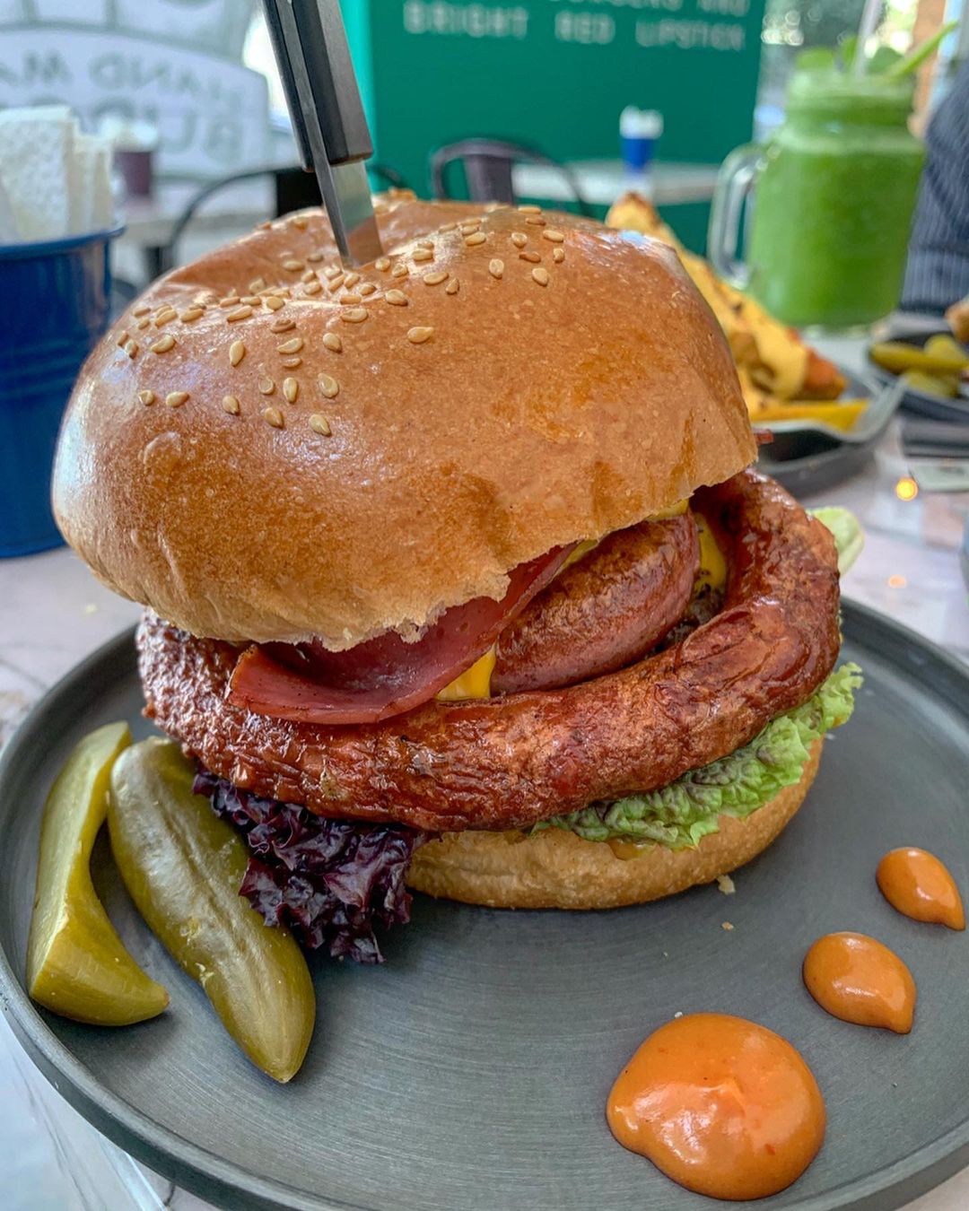 برگروف بهترین همبرگر تهران 3