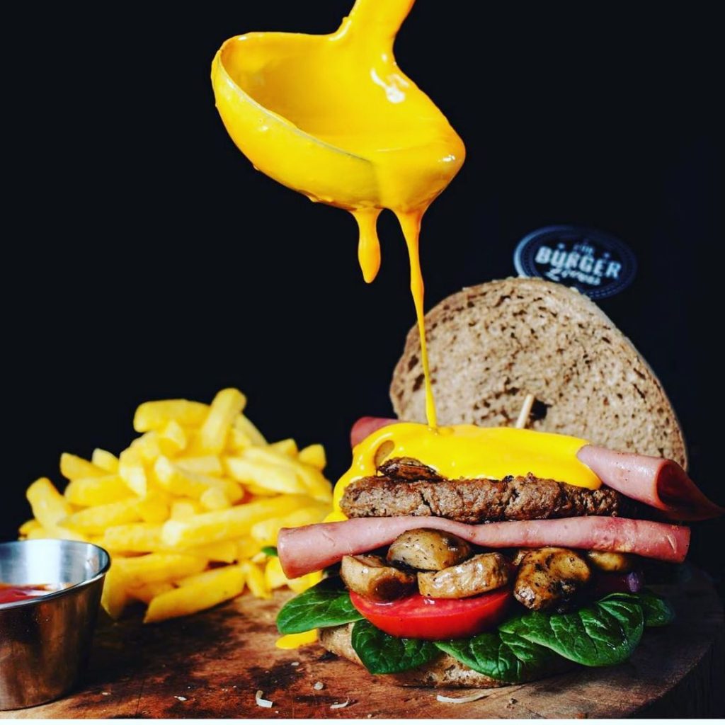 منهتن گریل برگر بهترین همبرگر تهران