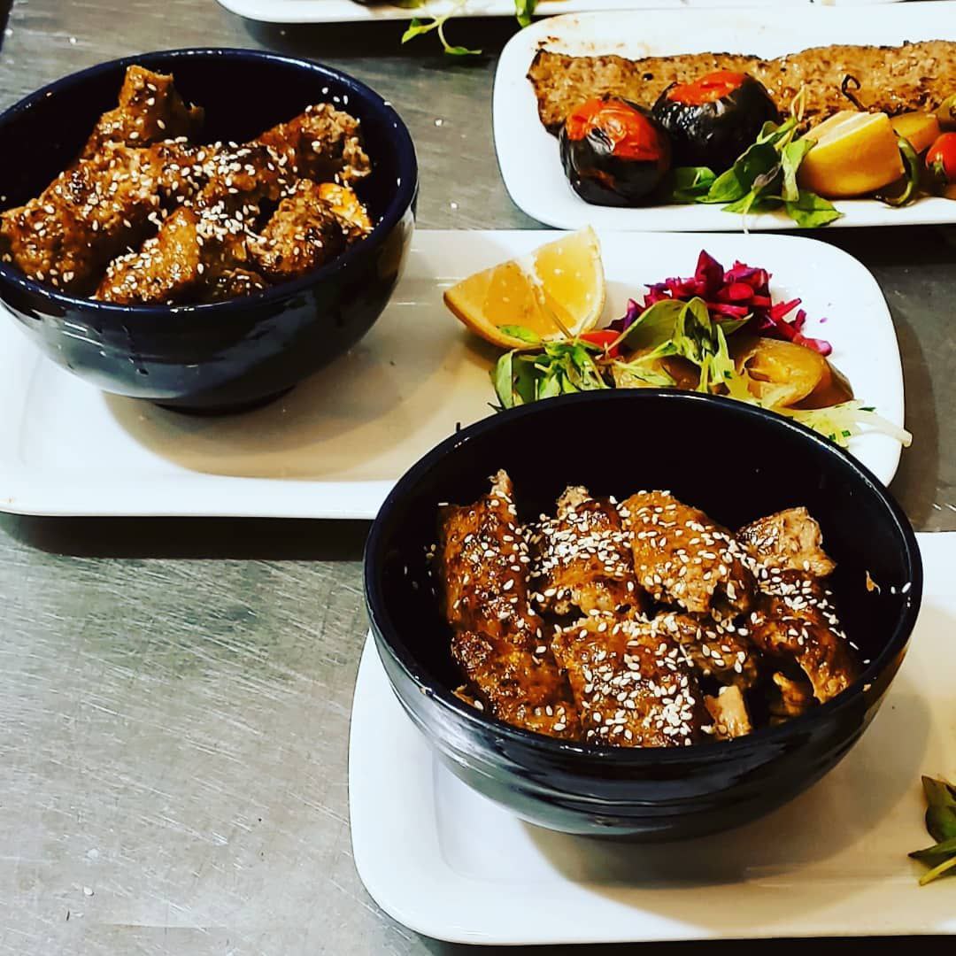 رستوران امپراطور در لیست بهترین رستورانهای غرب تهران