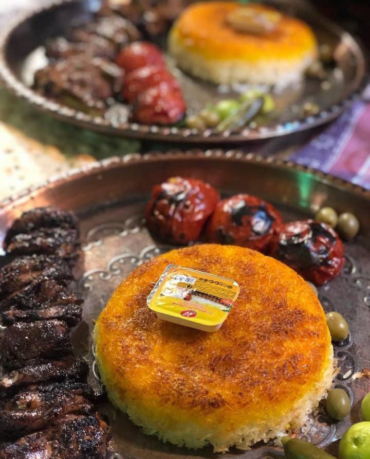 رستوران باغ نور تهران با موسیقی زنده