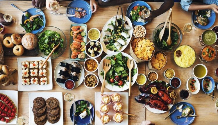 معرفی 10 رستوران بین المللی تهران؛ از غذاهای عربی و ایتالیایی تا غذاهای چینی و فرانسوی