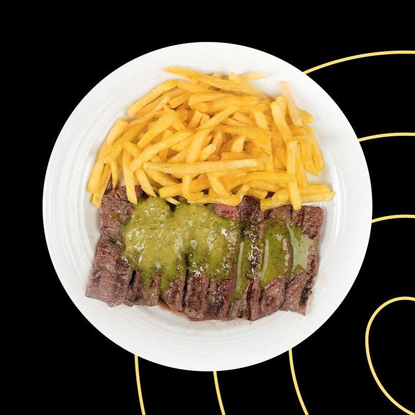 رستوران آنتروکوت با استیک مخصوص