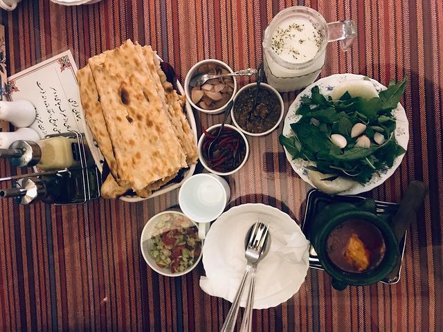 رستوران دیزی در مرکز شهر تهران