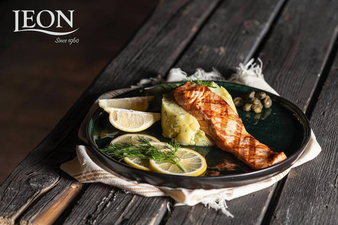 استیک مرغ رستوران لئون بهترین رستوران مرکز تهران