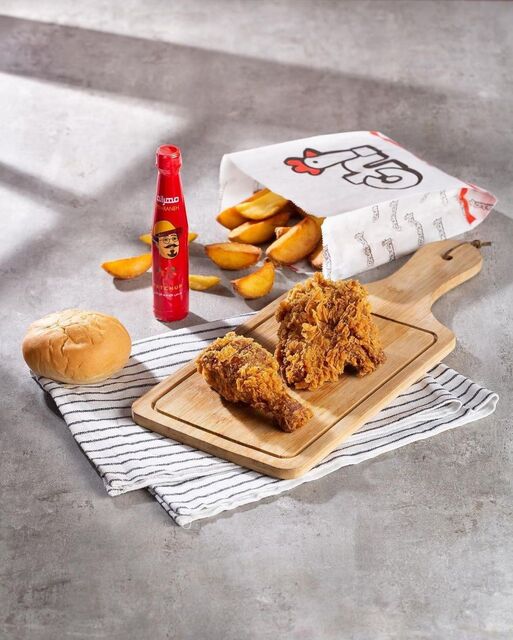 چاکوچ در خیابان اندرزگو