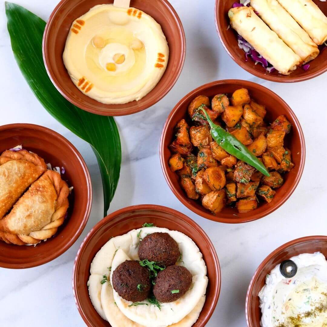 رستوران کوبابا با پیش غذاهای لبنانی