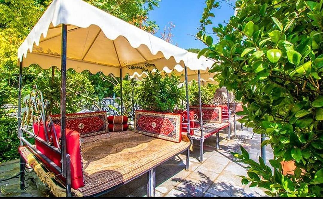 آلاچیق‌های رستوران پایتخت بهترین رستوران روباز غرب تهران