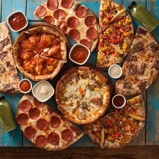 پیتزاهای باگت با خمیر دستساز