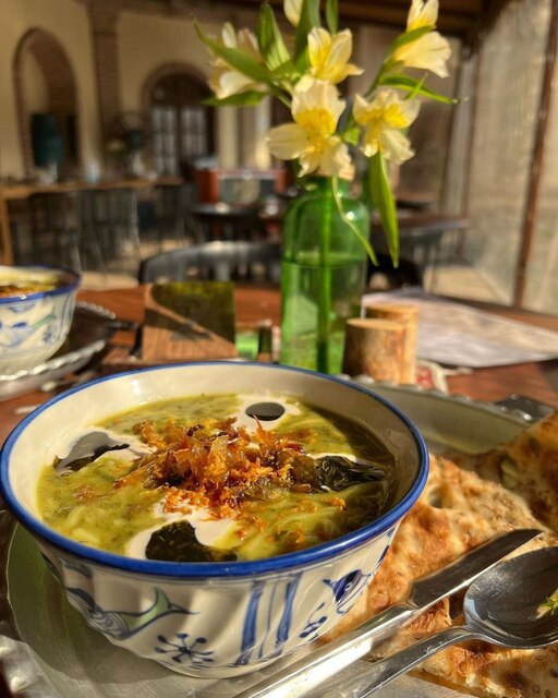 آش رشته کافه رستوران گرین