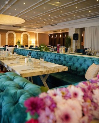 رستوران لاتون هتل اسپیناس پالاس