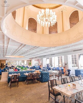 رستوران مجلل لاتون در هتل اسپیناس پالاس