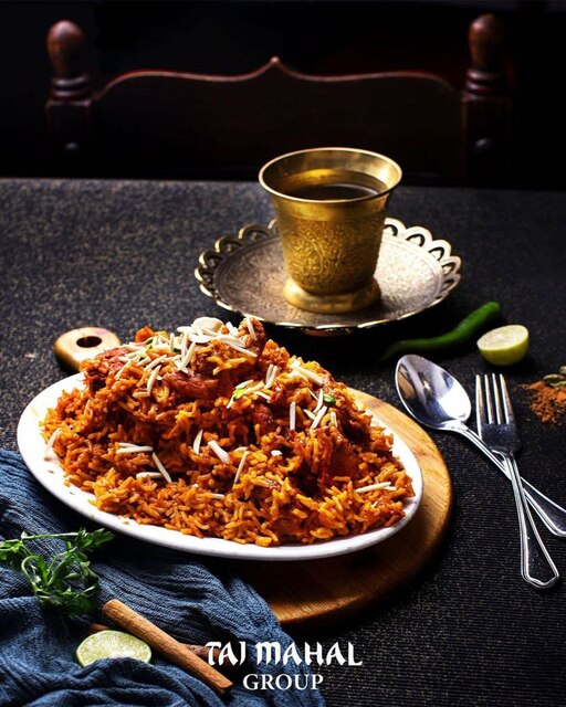 چلوبریانب رستوران تاج محل از بهترین رستوران هتل های تهران