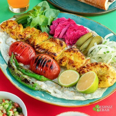 انواع جوجه کباب در رستوران گشنیز