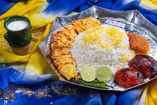 بهترین جوجه کباب تهران در رستوران جوان