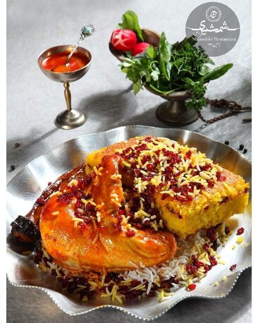 ته چین مرغ رستوران شمشیری