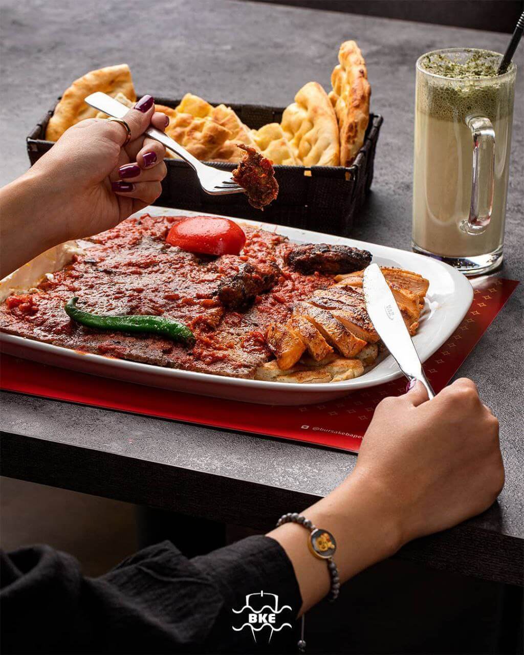 برسا کباب با انواع غذاهای ترکی در تهران