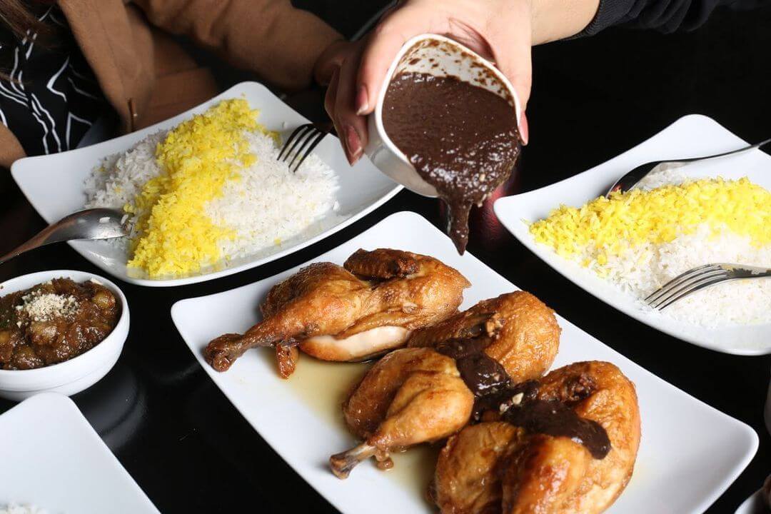 اکبر جوجه تهران شعبه سعادت آباد