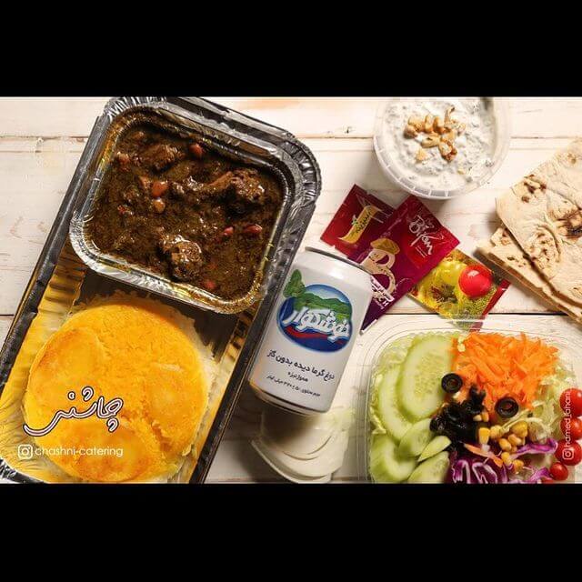 چلوخورشت قرمه سبزی کترینگ چاشنی در ستارخان