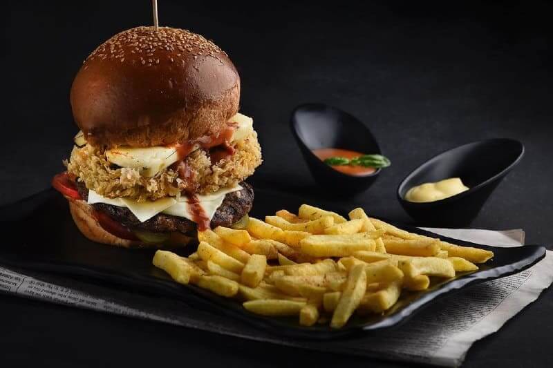 همبرگرهای خوش طعم فست فود آرین