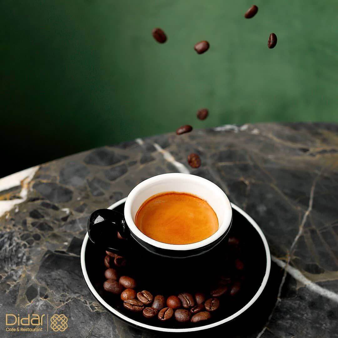 انواع نوشیدنی‌ها بر پایه قهوه در کافه دیدار ایران مال
