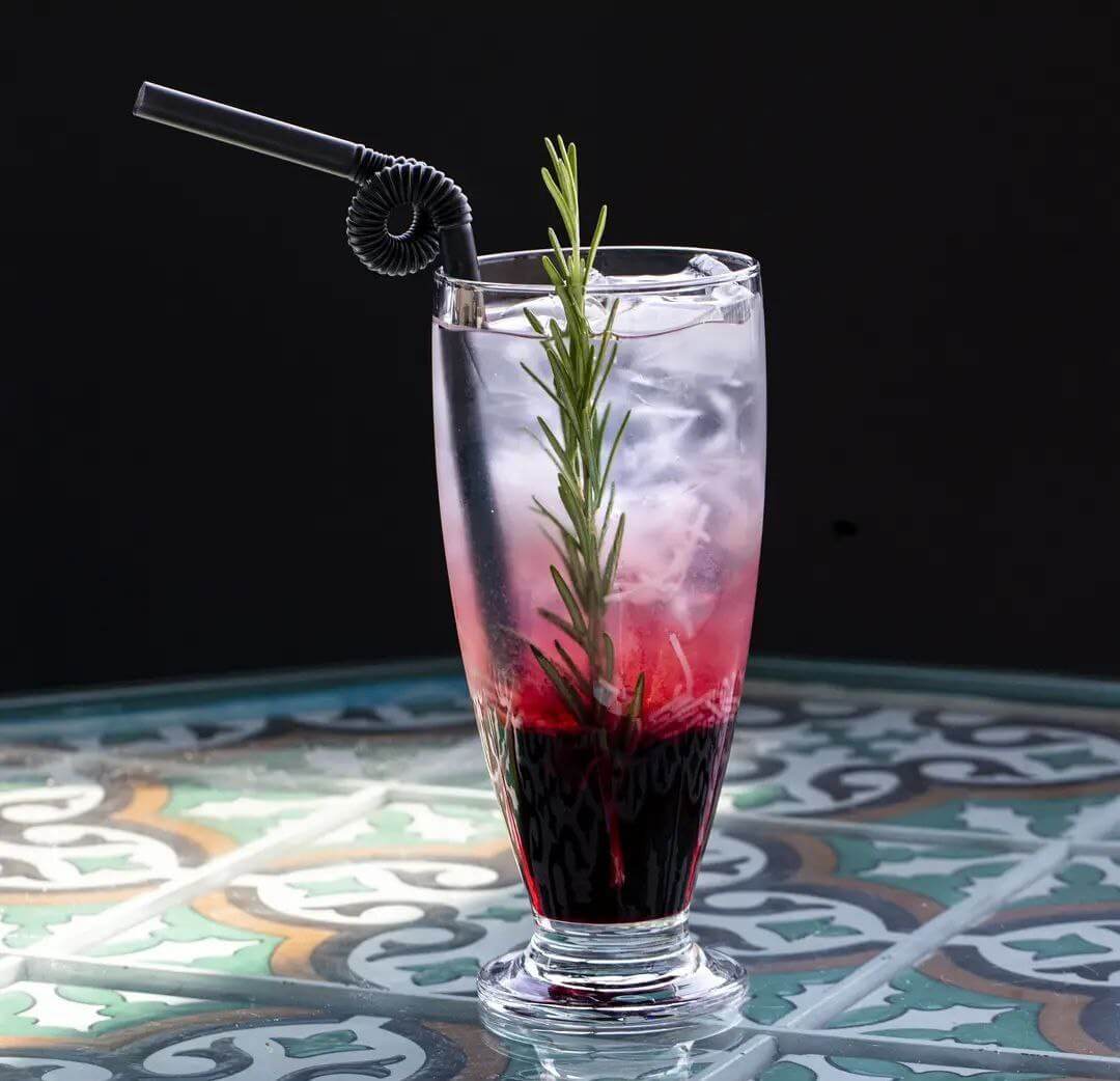 نوشیدنی‌های خنک رستوران کوبابا ایران مال