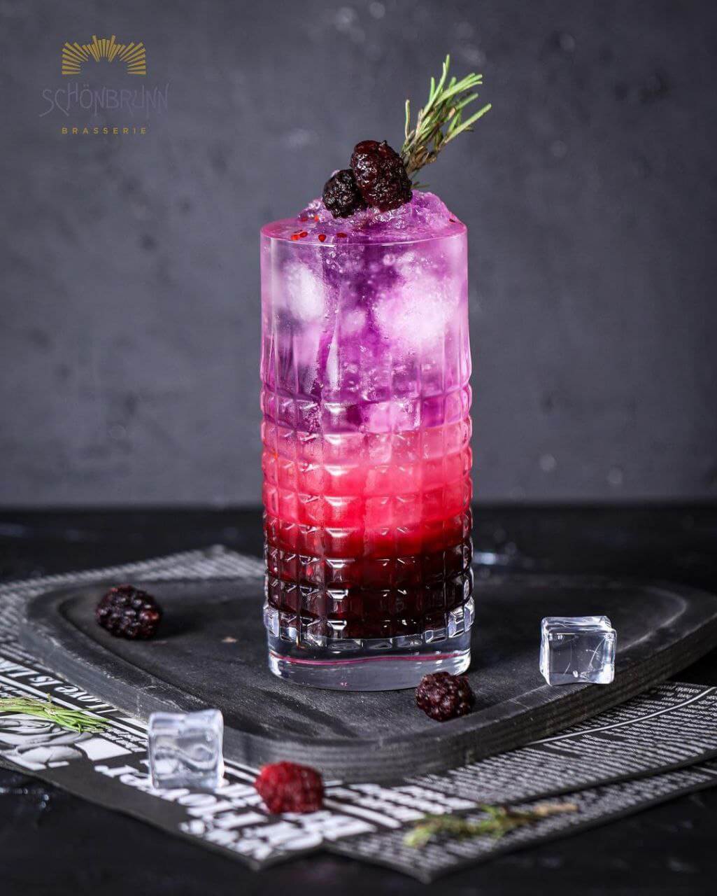 کافه شون برون در لیست محبوب‌ترین کافه رستوران ایران مال
 