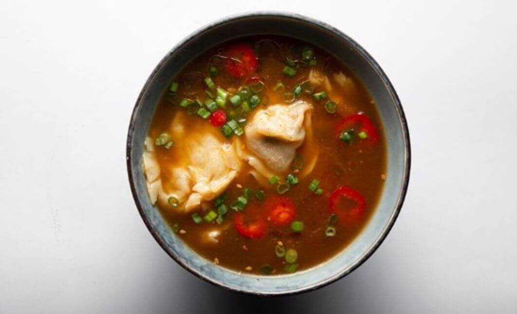 غذاهای مختلف ژاپنی و آسیایی در منوی رستوران کاتسو