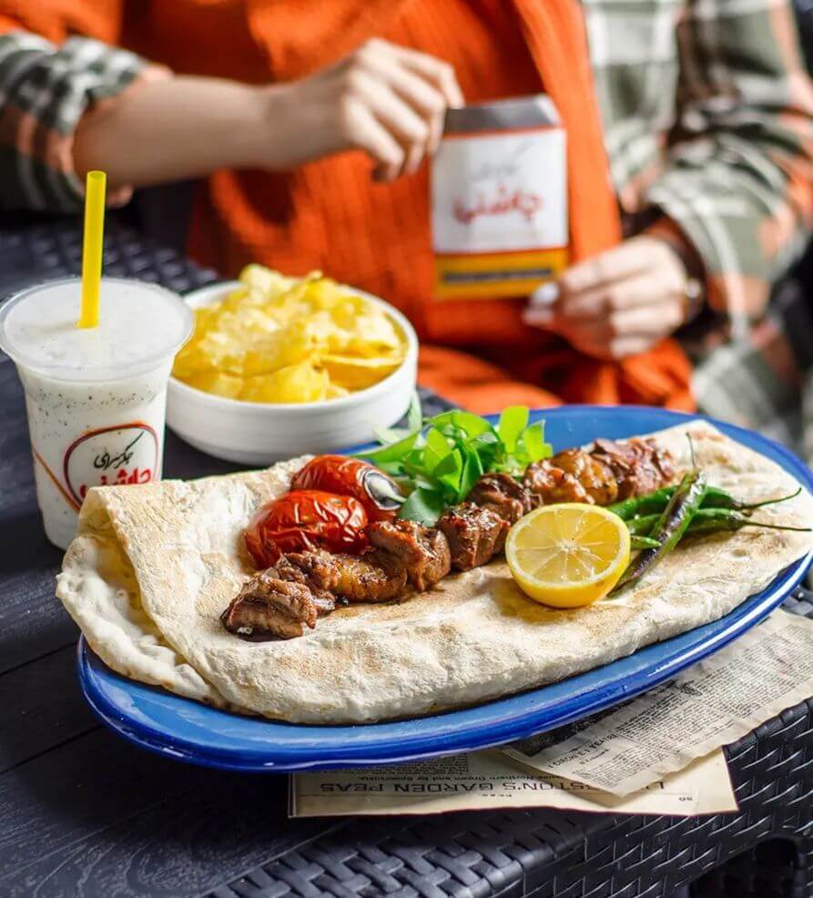 جگرسرای چاشنی در خیابان سیمون بولیوار