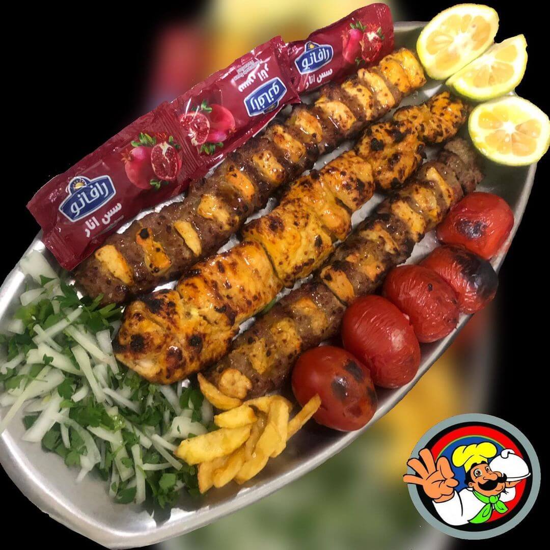 سینی کباب با سس انار در رستوران کوهسار