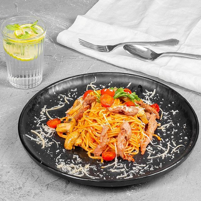 منوی متنوع غذاهای تایلندی در تهران