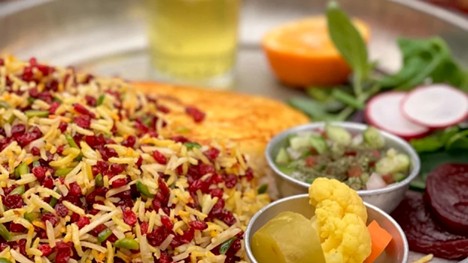 غذای رستوران آهون