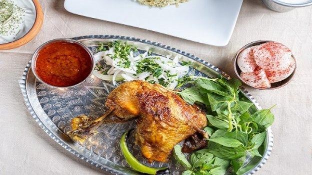 غذای رستوران هودین و هورام