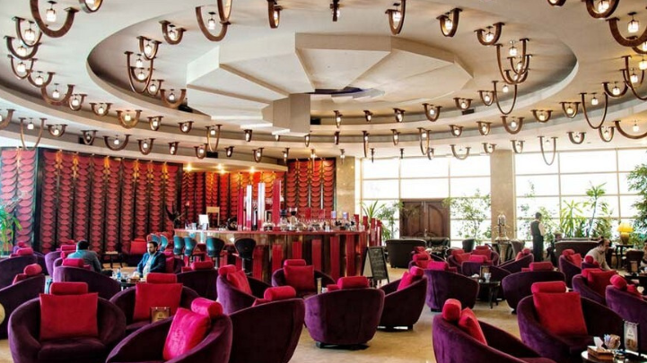 کافه ماشا هتل پارسیان اوین