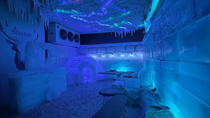 دکوراسیون یخی کافه فصل یخ در تهران