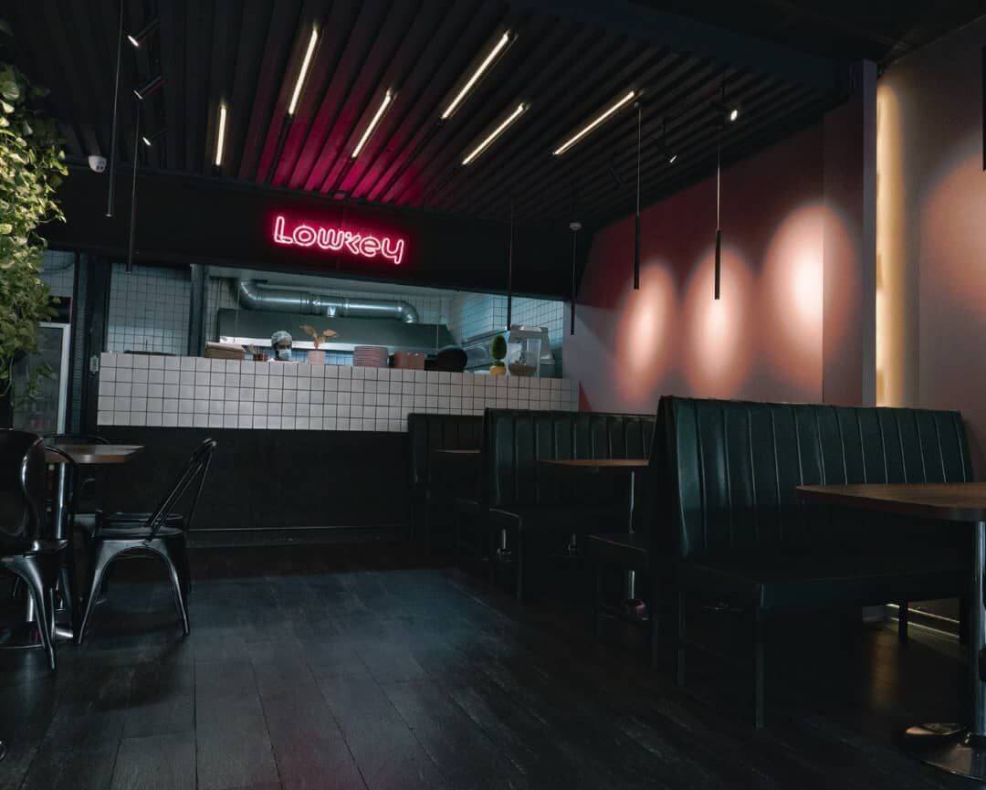 فضای داخلی رستوران لوکی در آ اس پ