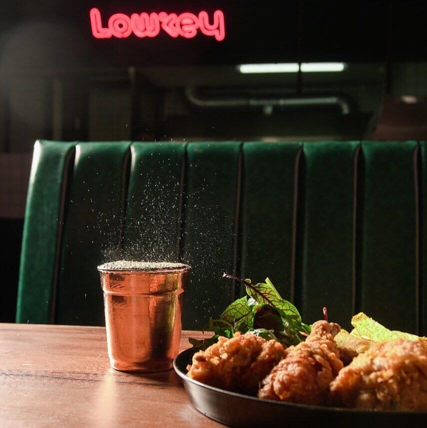 بال و کتف سوخاری در رستوران لوکی