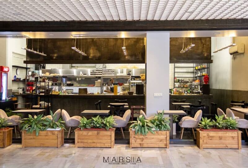 فضای رستوران مارسیا در مجتمع آ اس پ