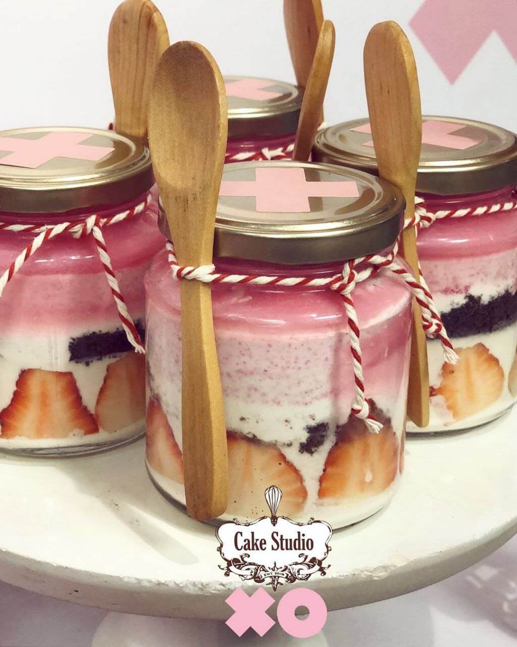 دسرهای خوش‌طعم استدیو سارا از بهترین کافه های آ اس پ