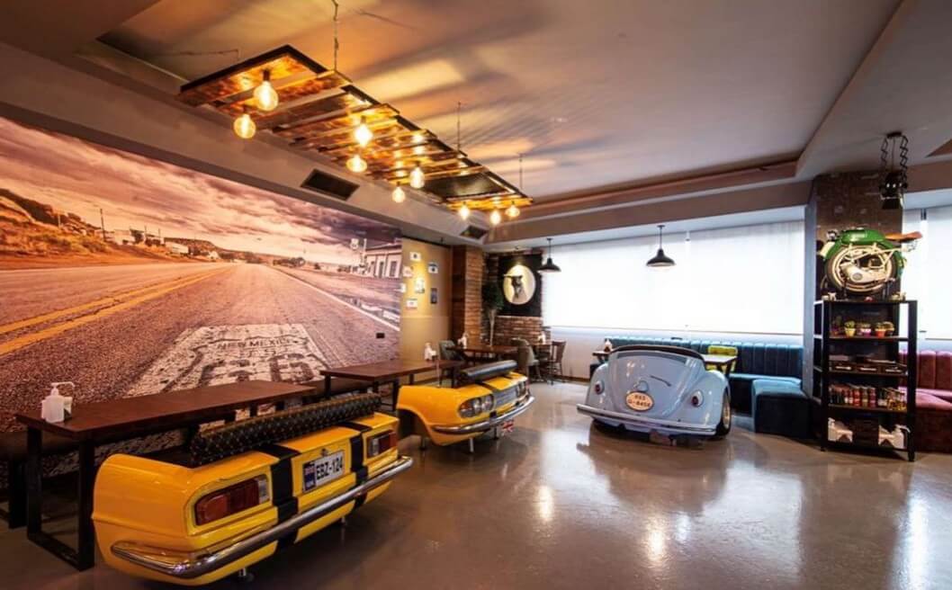 فضای داخلی کافی شاپ ال‌ماسو