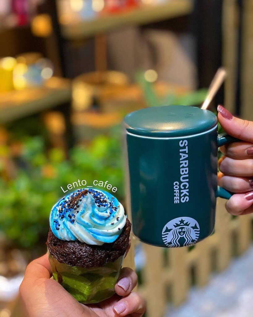 منوی متنوع در کافه لنتو در شرق تهران