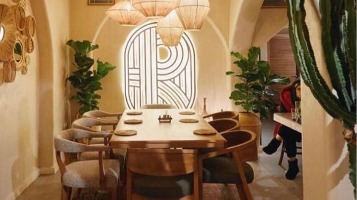 فضای داخلی کافه رستوران رنسانس