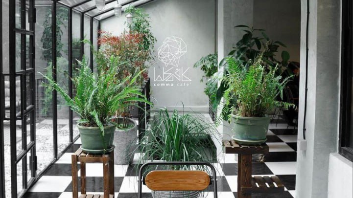 فضای داخلی کاما از بهترین کافه های تهران