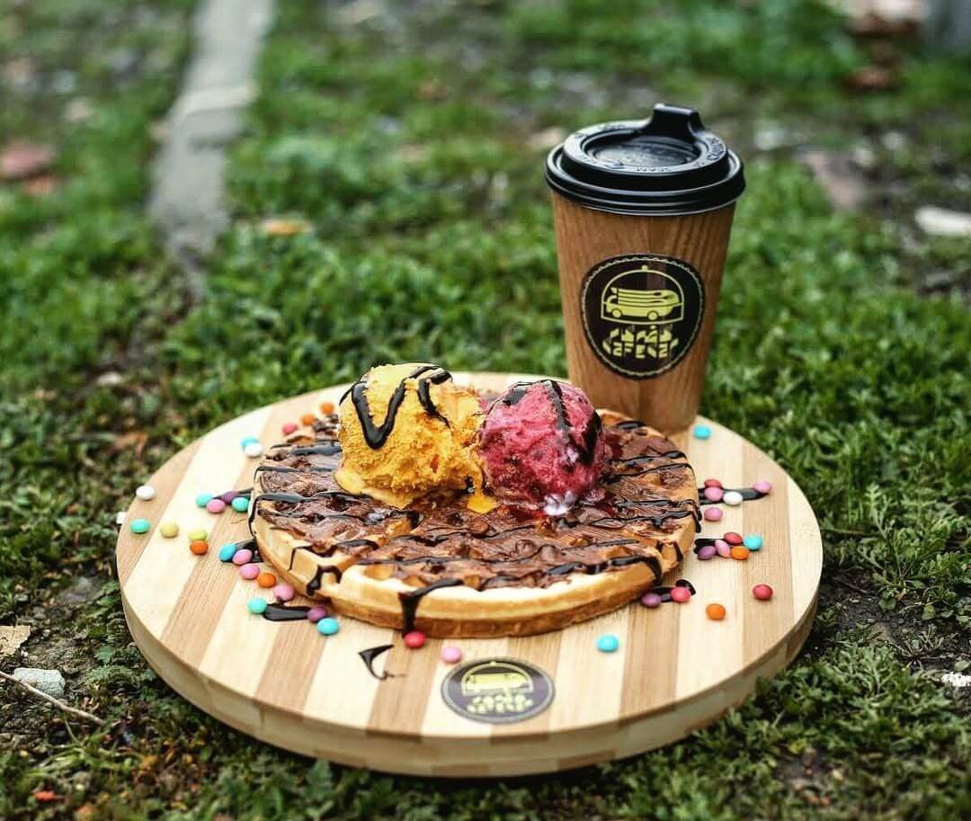 رستوران سیار کافه کار فود تراک کافه 24 ساعته