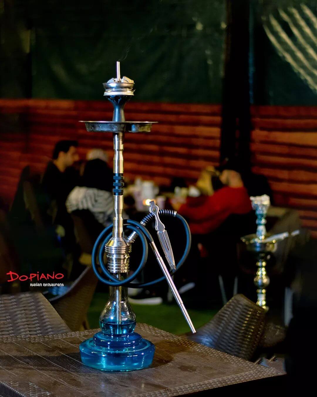 قلیان بلوبری در کافه دوپیانو